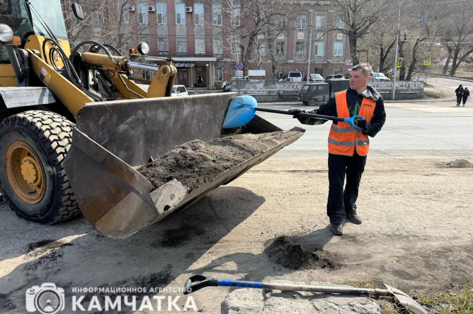 Петропавловск-Камчатский готовится стать чистым. Фоторепортаж с улиц. ИА Камчатка, ПКГО. Фотография 15