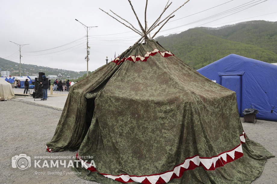 Национальный обрядовый праздник КМНС Камчатки провели по корякским и ительменским традициям. Фото: ИА «Камчатка»\Виктор Гуменюк. Фотография 37