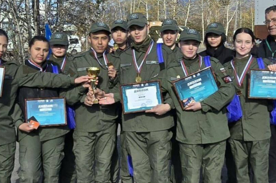 Курсанты Центра «ВОИН» стали победителями «Зарницы» на Камчатке. Фото: kamgov.ru. Фотография 1