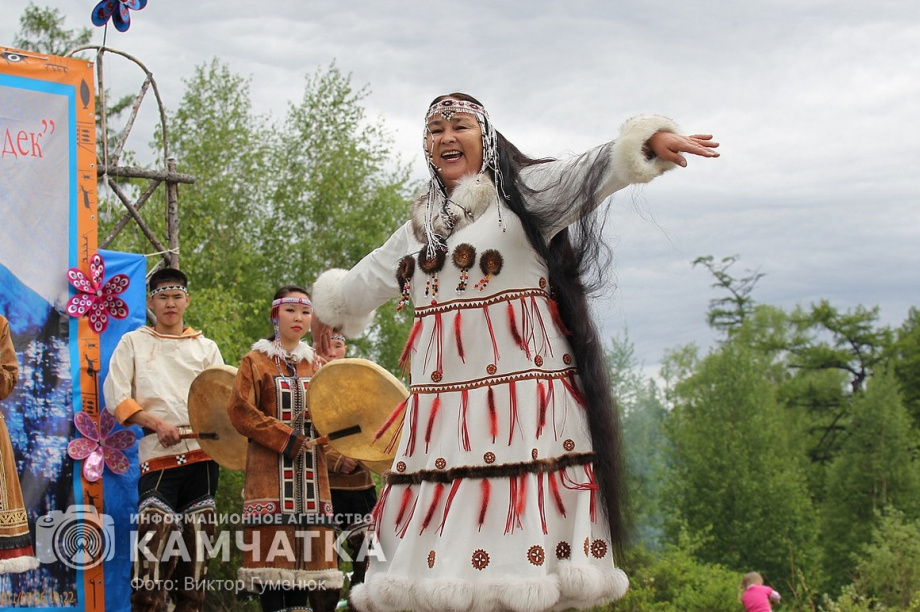 Корякскому национальному ансамблю «Мэнго» сегодня 59 лет. фото: Виктор Гуменюк. Фотография 21