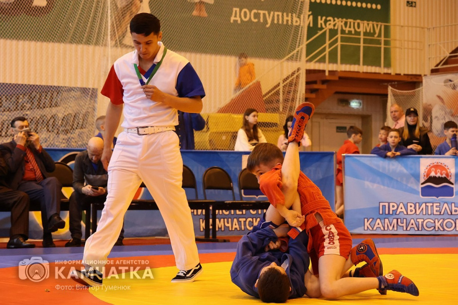 Накануне Дня пограничника на Камчатке провели традиционный турнир по самбо. Фото: ИА «Камчатка» \ Виктор Гуменюк. Фотография 78