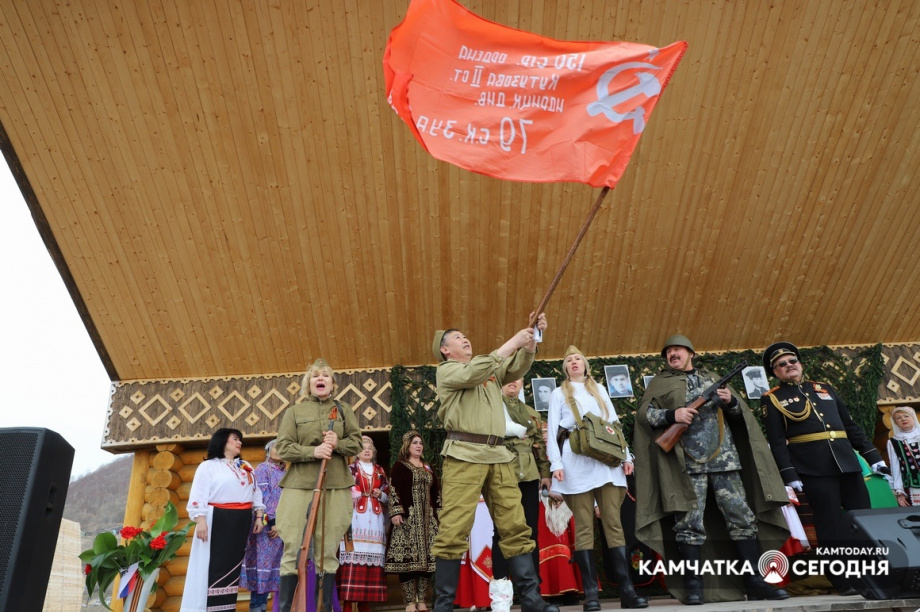 В честь Дня Победы. Фото: Виктор Гуменюк. Фотография 19