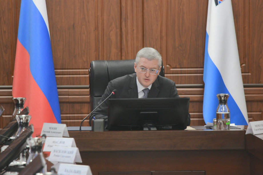 Процесс получения мер поддержки для семей с детьми на Камчатке упростят — Владимир Солодов. 