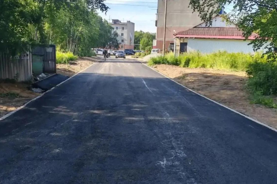 В Раздольном уложили 1600 кв. метров нового асфальта. 