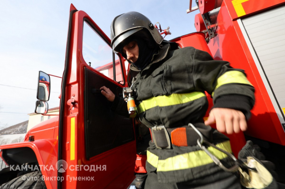 Два пожара в квартирах Петропавловска на Камчатке произошли в новогоднюю ночь . фото: Виктор Гуменюк