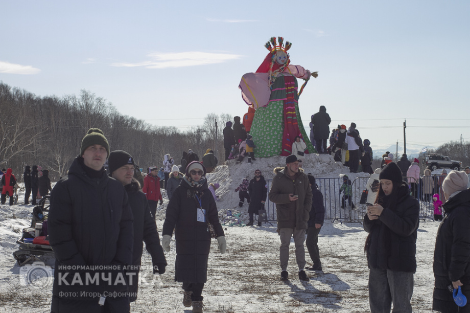На фестивале «Снежный путь» и Масленице (фоторепортаж). Фото: ИА «Камчатка» \ Игорь Сафончик. Фотография 3