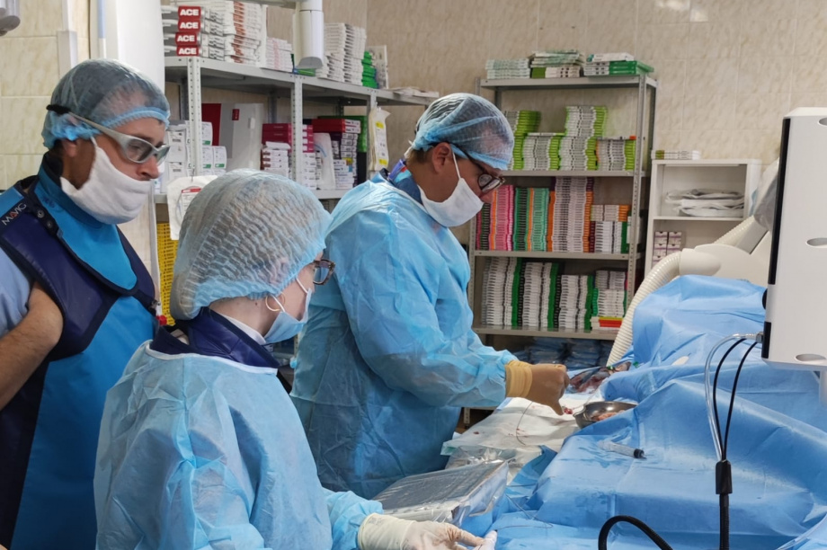  Новую для Камчатки технологию в сосудистой хирургии внедрили в регионе. Фото: kamgov.ru. Фотография 11