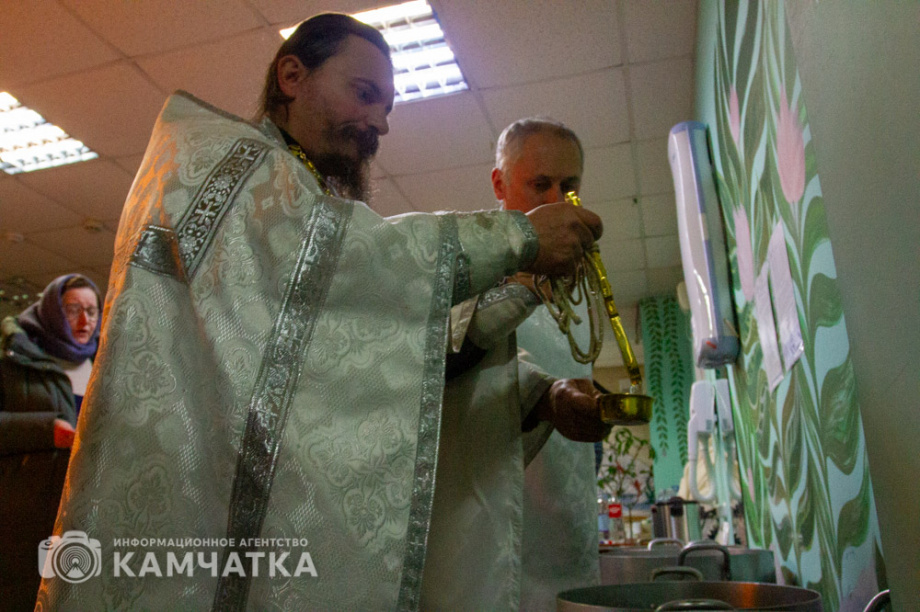 Крещенские купания состоялись в санатории «Жемчужина Камчатки». Фото: ИА «Камчатка»  . Фотография 26