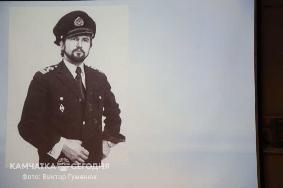 Юбилейный творческий вечер писателя Геннадия Струначева-Отрока. Фоторепортаж . Фото: Виктор Гуменюк. Фотография 33