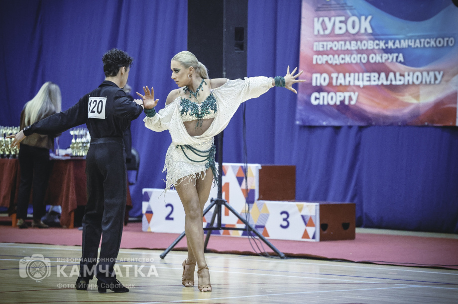 Юные танцоры Камчатки зажгли на Кубке ПКГО по танцевальному спорту (фоторепортаж). Фото: «Камчатка Сегодня» \ Игорь Сафончик. Фотография 84