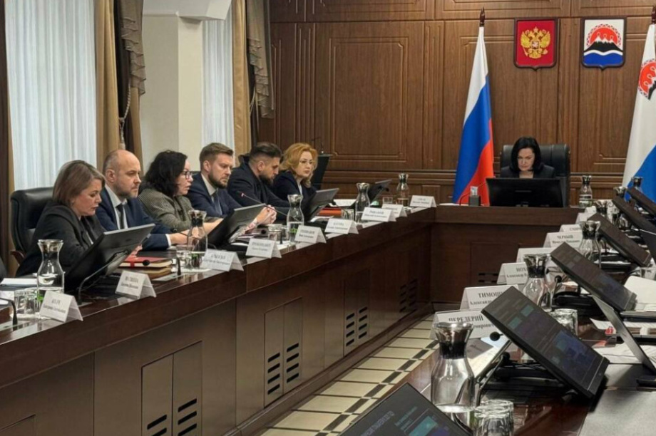 На Камчатке министров лишат премий за срыв госпрограмм. Фото: kamgov.ru. Фотография 1