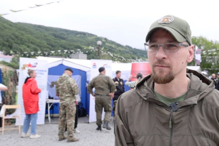 Ветеран СВО стал наставником для молодёжи в патриотической акции «Сила в правде». Фото: kamgov.ru. Фотография 1