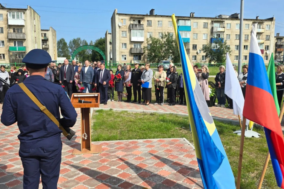 В селе Апача открыли памятник участникам СВО. Фото: kamgov.ru. Фотография 3