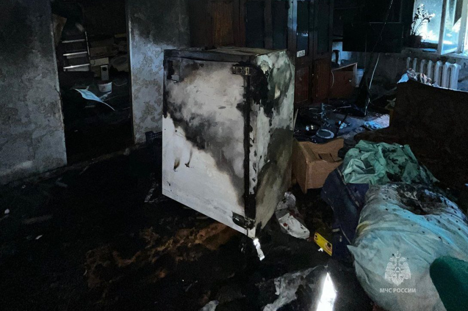 Двое детей спасены при пожаре в общежитии Петропавловска-Камчатского. Фото: ГУ МЧС России по Камчатскому краю